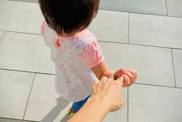 摄理生活の童言童语 11 – 再不舍，我俩都要学会​​适应的现实